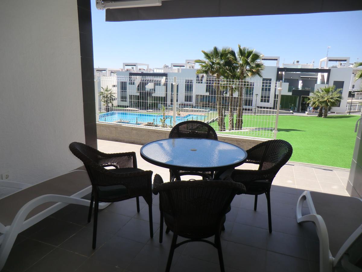 Casas Holiday - Los Altos ตอร์เรเวียคา ภายนอก รูปภาพ